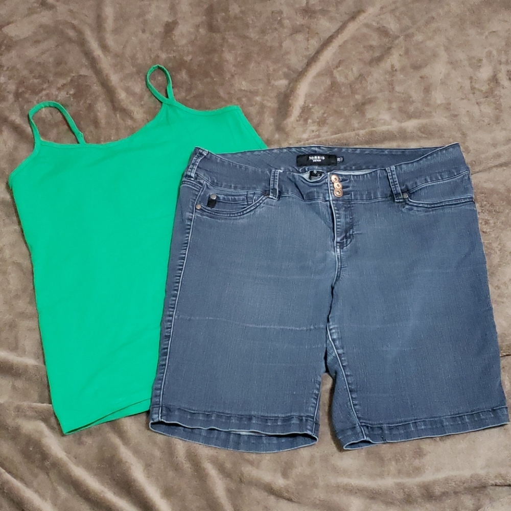Torrid Summer Pair. Cami and Jeggin Shorts